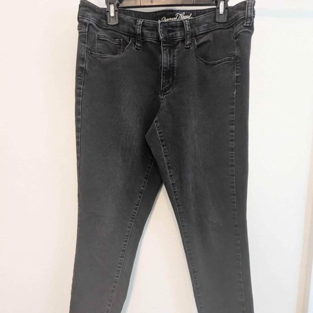 Universal Thread Dark Black Skinny Jeans Size 8 29R Regular Fit Good Used